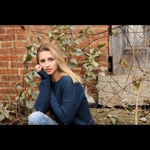 Meet your Posher, Kayla